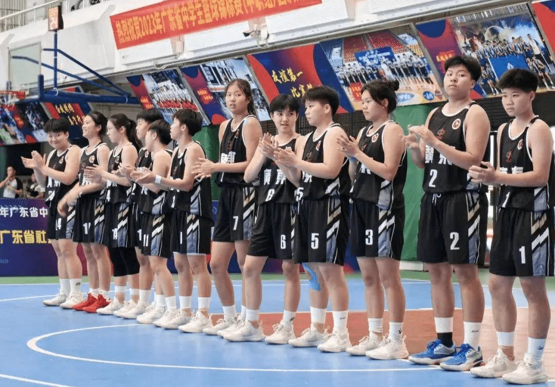 为什么篮球教练要重视球员的心态建设_0